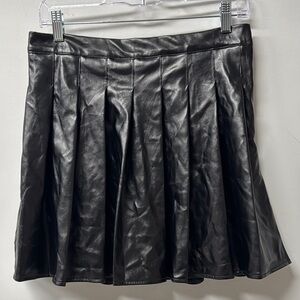 Black Mini Skater Skirt Pleated PU Leather Goth Dark Romance Biker Skorts Grunge